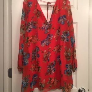 Floral shift dress.